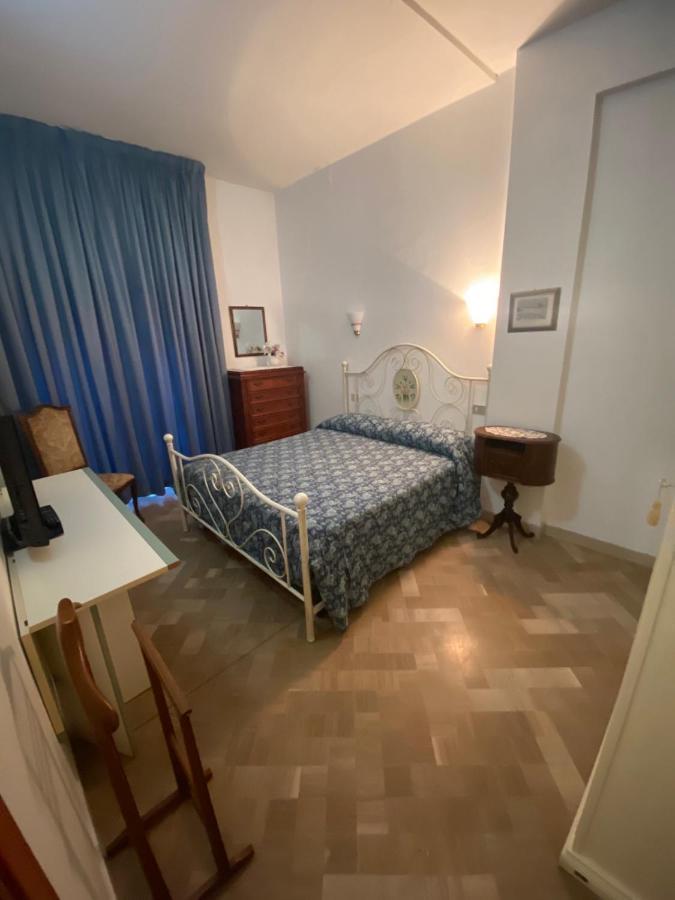 Апартаменты Maison Dory Пескара Экстерьер фото